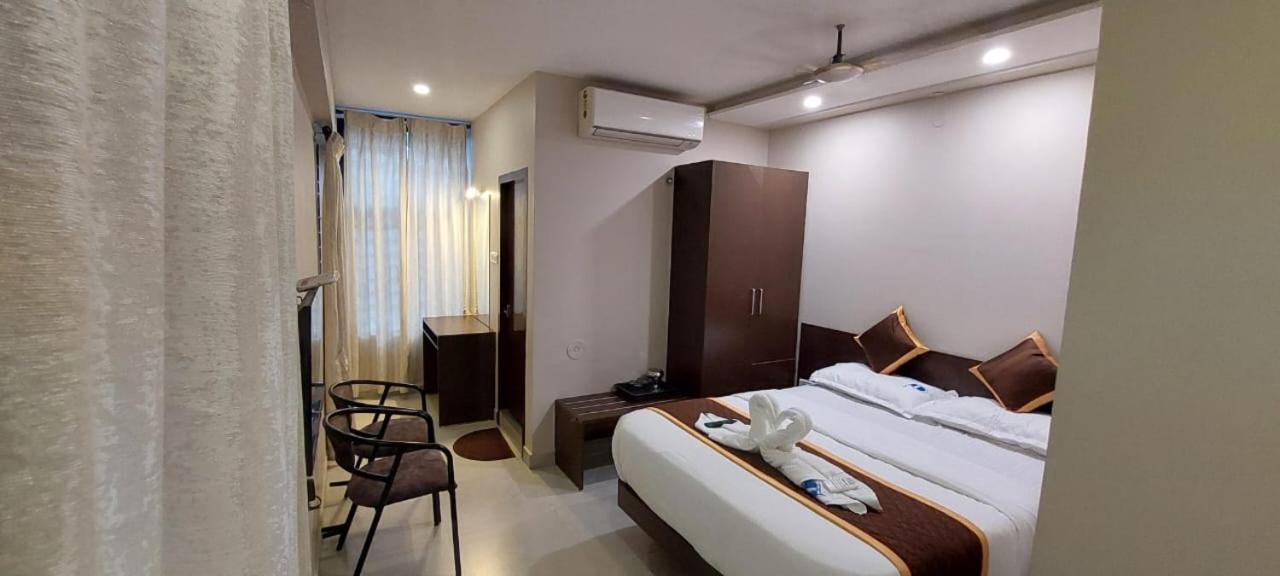Hotel Aiba Regency Coimbatore Exterior photo